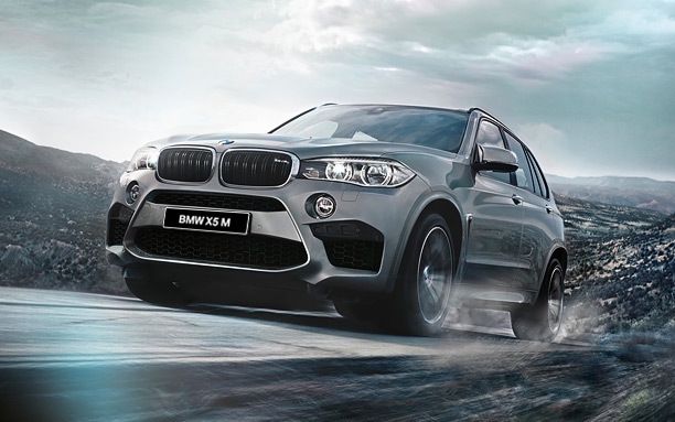 BMW X5 М: спереди слева