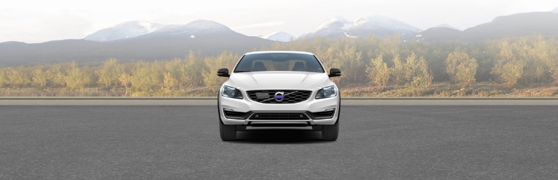 VOLVO S60 Cross Country: спереди