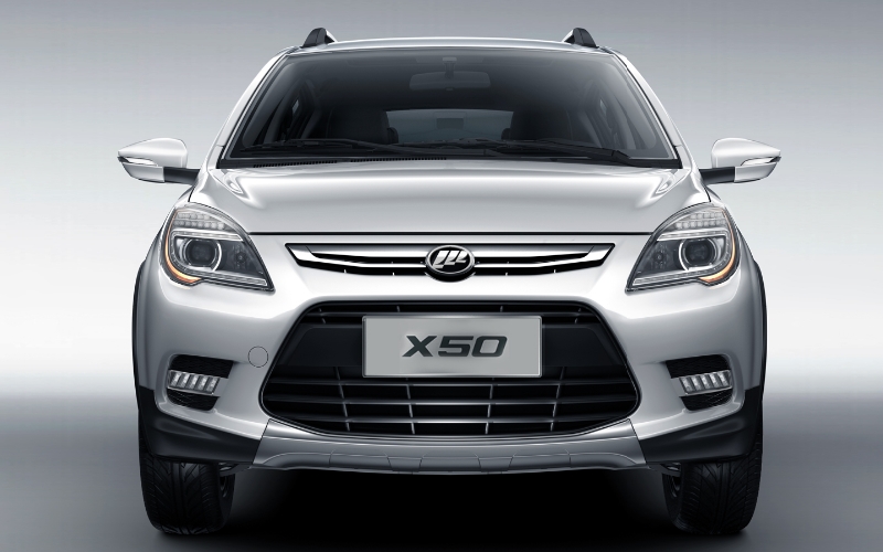 Lifan X50: спереди